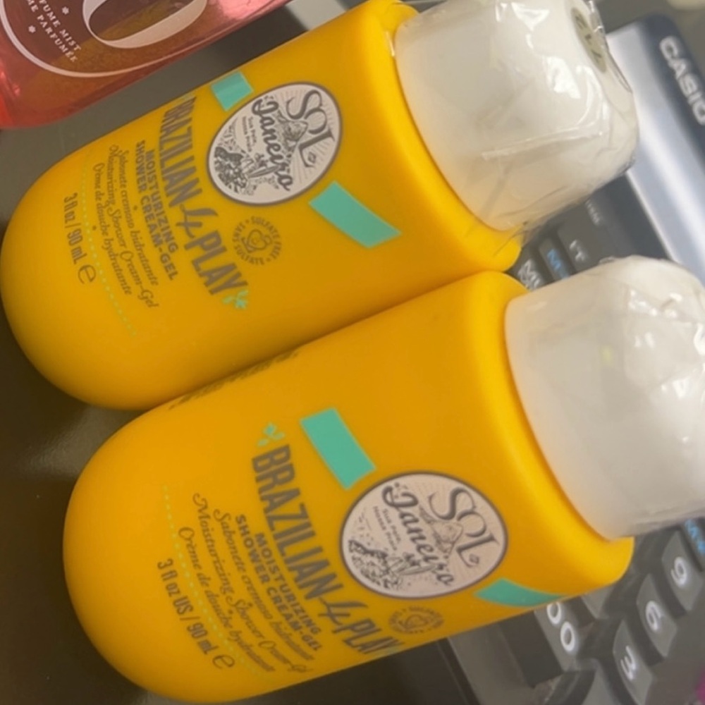 Sol de Janeiro Brazilian 4-Play Shower Gel - Vibrant Yellow